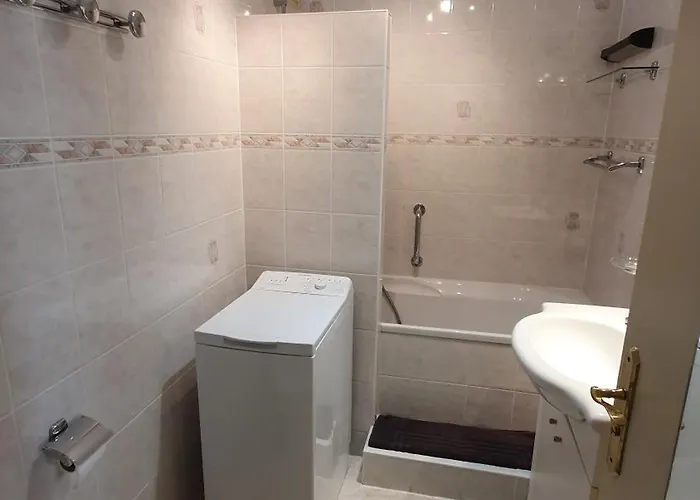 Apartmán Le Lamartine Hyper Centre Aix Les Bains Avec Parking Et Climatisation *